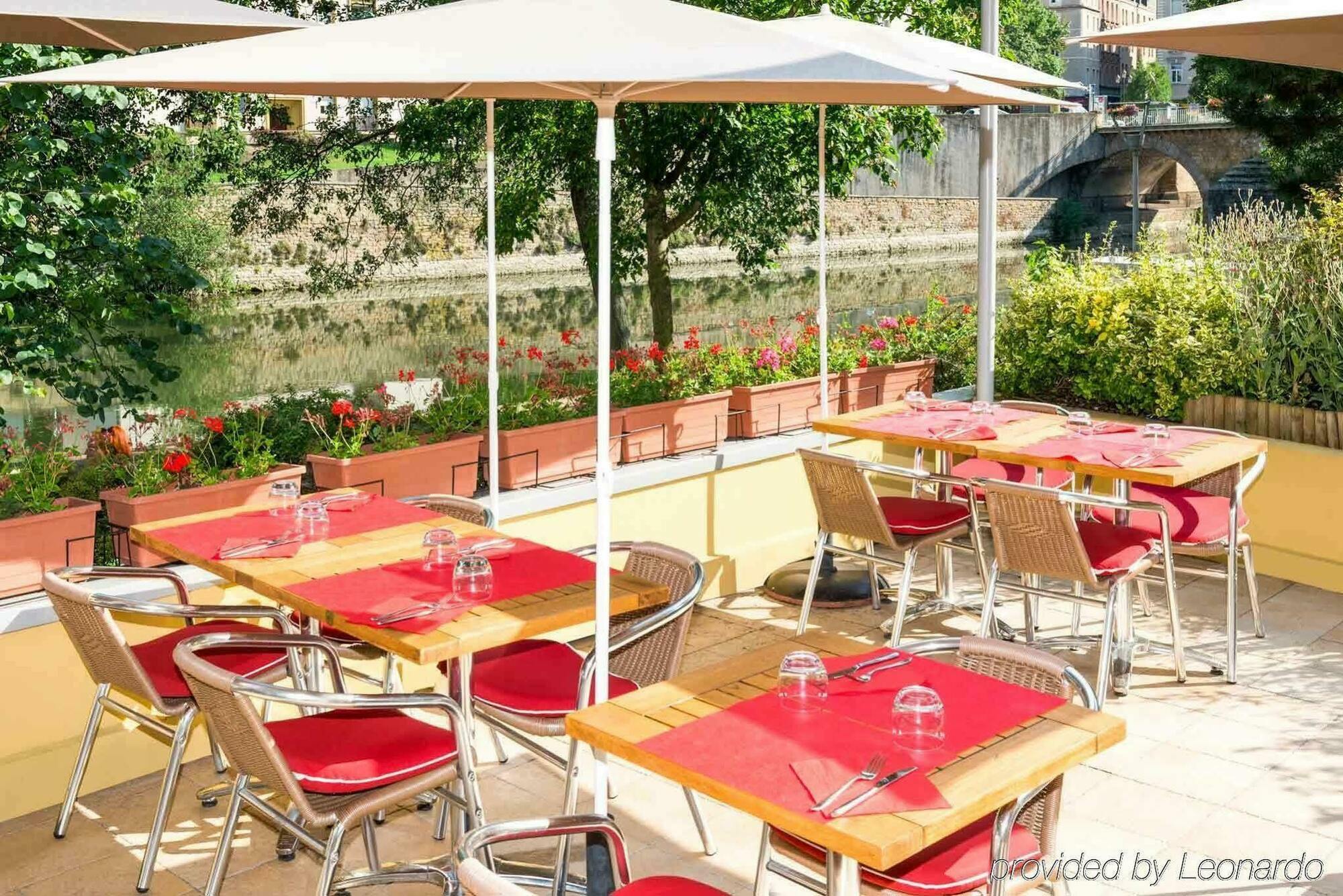 Ibis Metz Centre Cathedrale Hotel Exterior foto